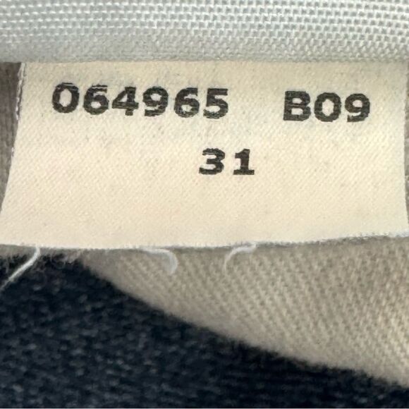 7 For All Mankind Standard Blue Denim Jeans. 31. - Picture 9 of 10